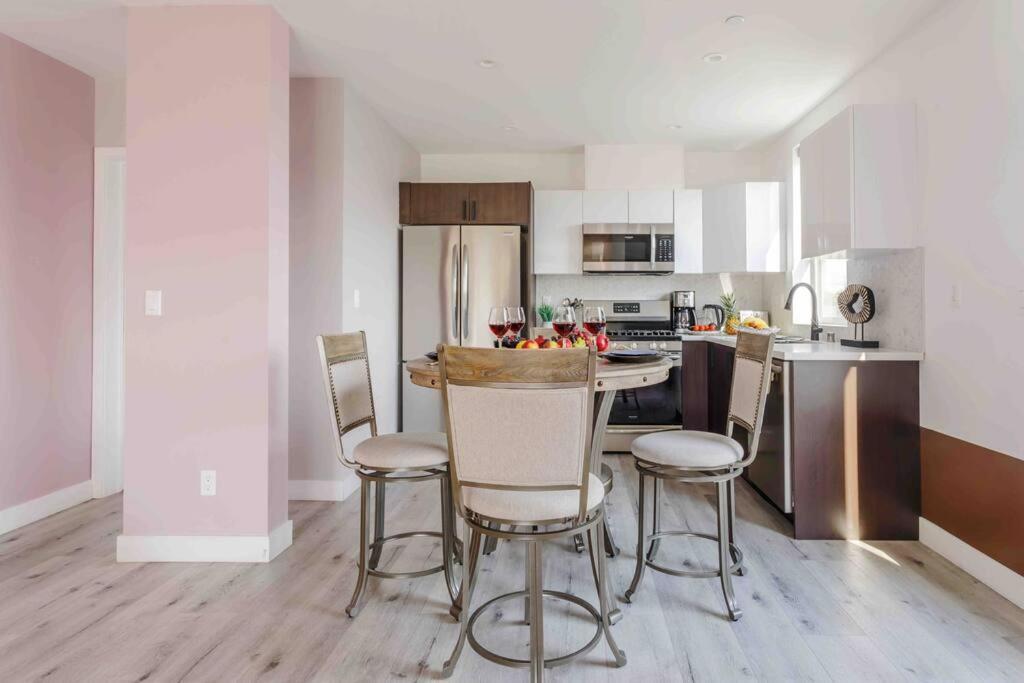 Stunning Hollywood Townhouse With Sunny Views Villa Los Angeles Buitenkant foto