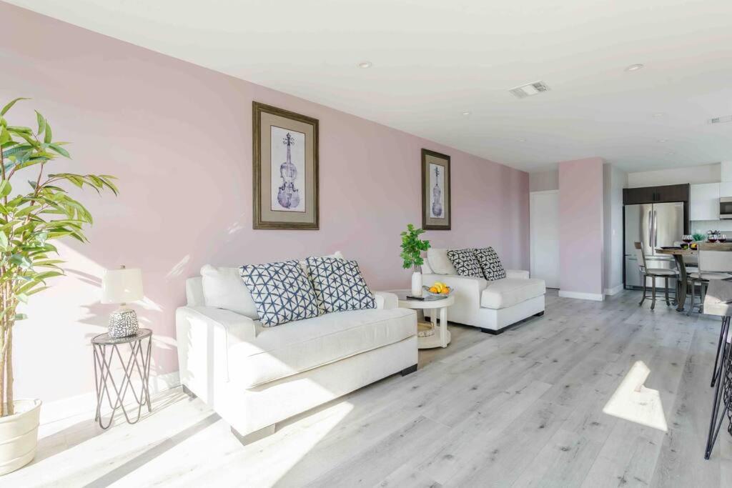 Stunning Hollywood Townhouse With Sunny Views Villa Los Angeles Buitenkant foto